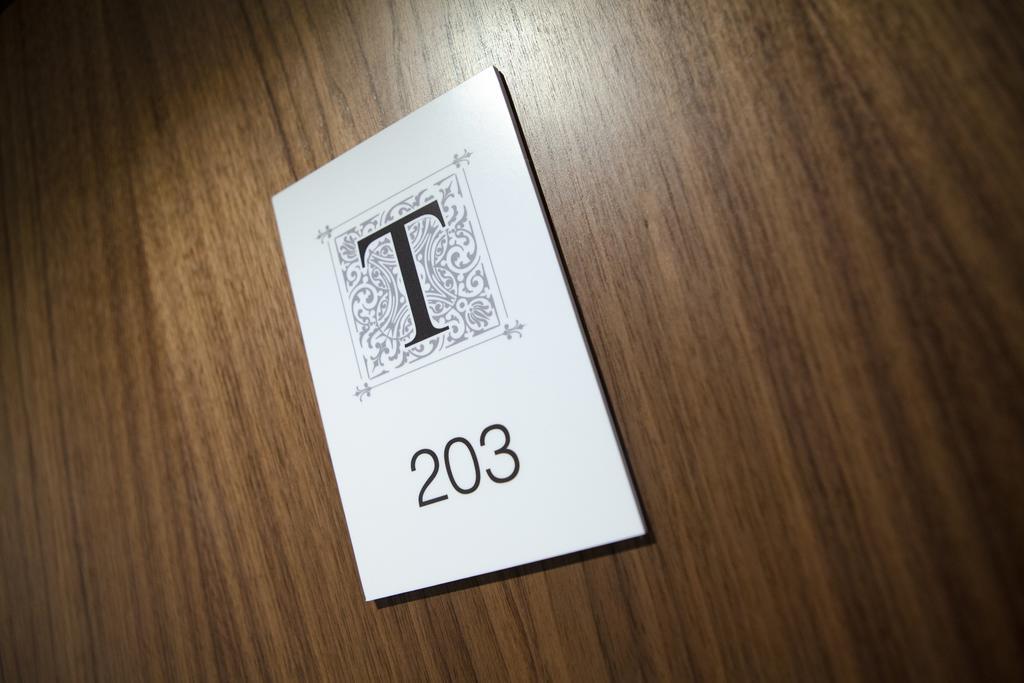The Tudor Inn Hotel Londyn Zewnętrze zdjęcie
